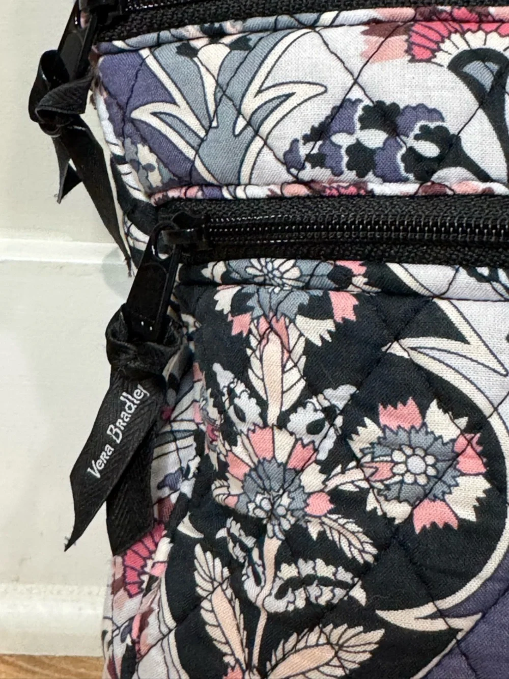 Vera Bradley Trio Zip Hipster quilted bag in the Ornate Blooms pattern & wallet - Picture 4 of 15